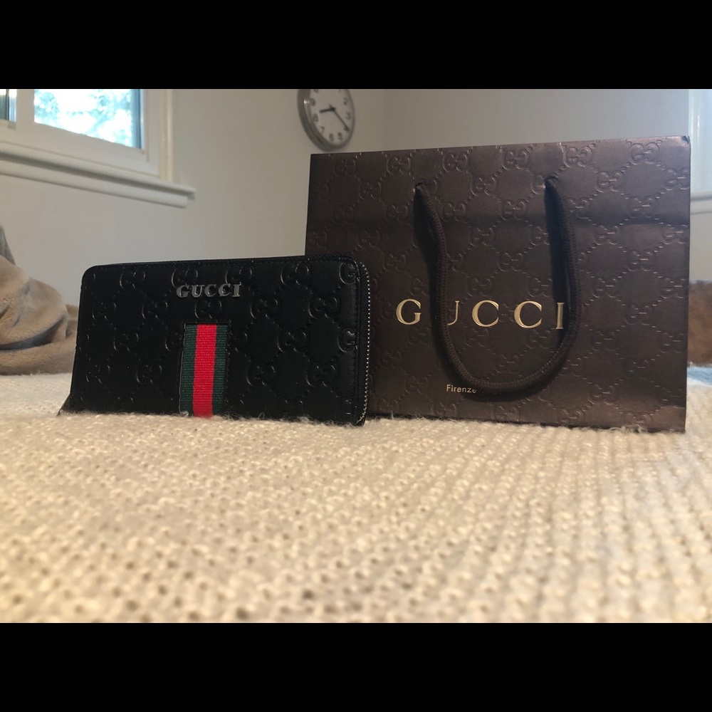 Gucci wallet. Women’s.